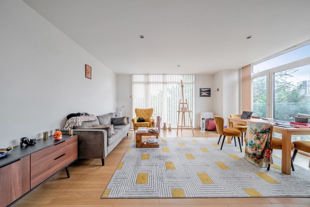 Property photo 1 of 18 1473184-24-6A2Be2...