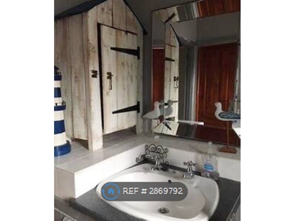 Additional image 25 of 3 bed semi-detached house to rentCrown East Lane, Worcester WR2