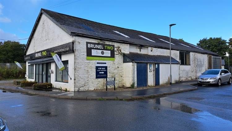 Property photo 1 of 3