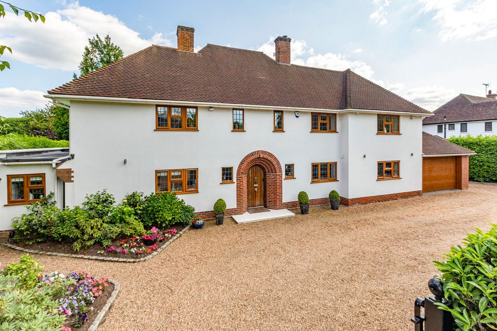 Property photo 1 of 48 Picture No. 08