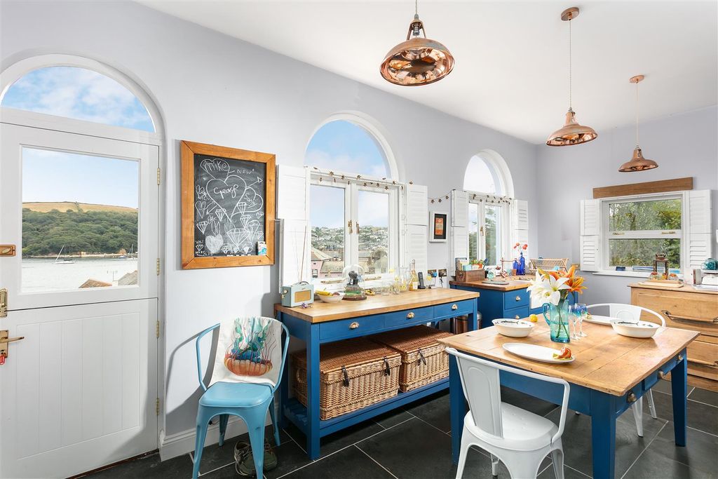 Property photo 3 of 34 Bull_Hill_12.Jpg