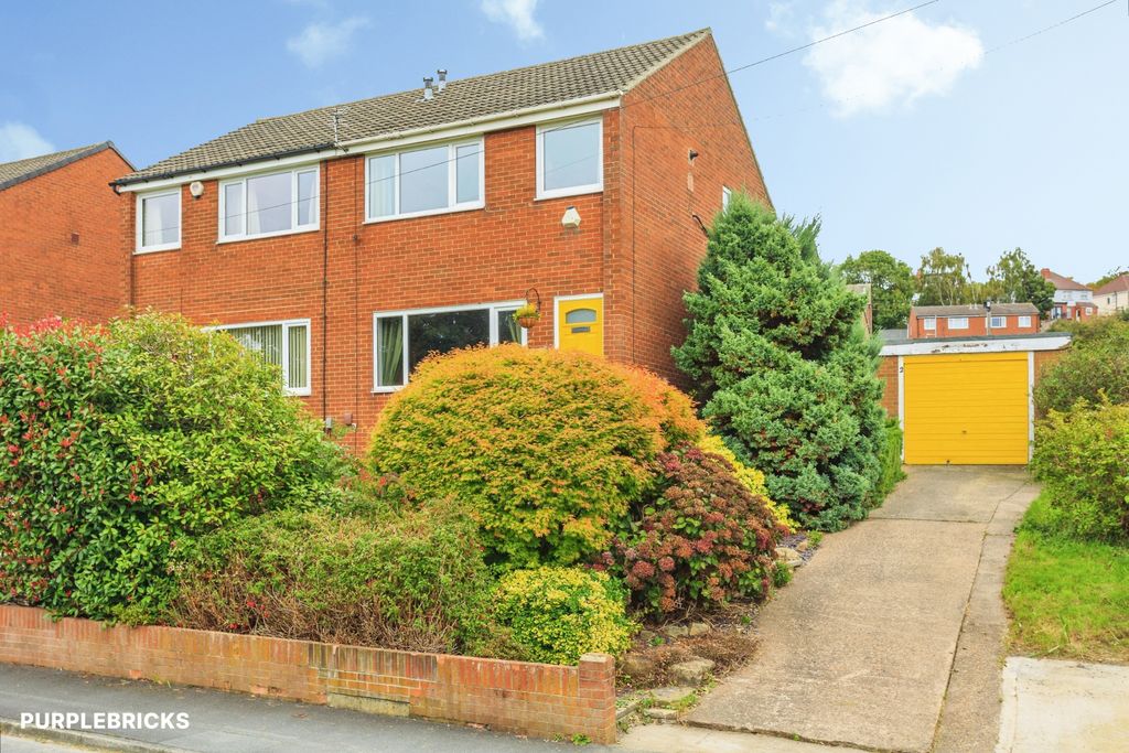 Property photo 1 of 25