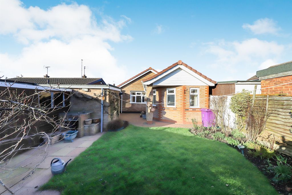 Property photo 2 of 14