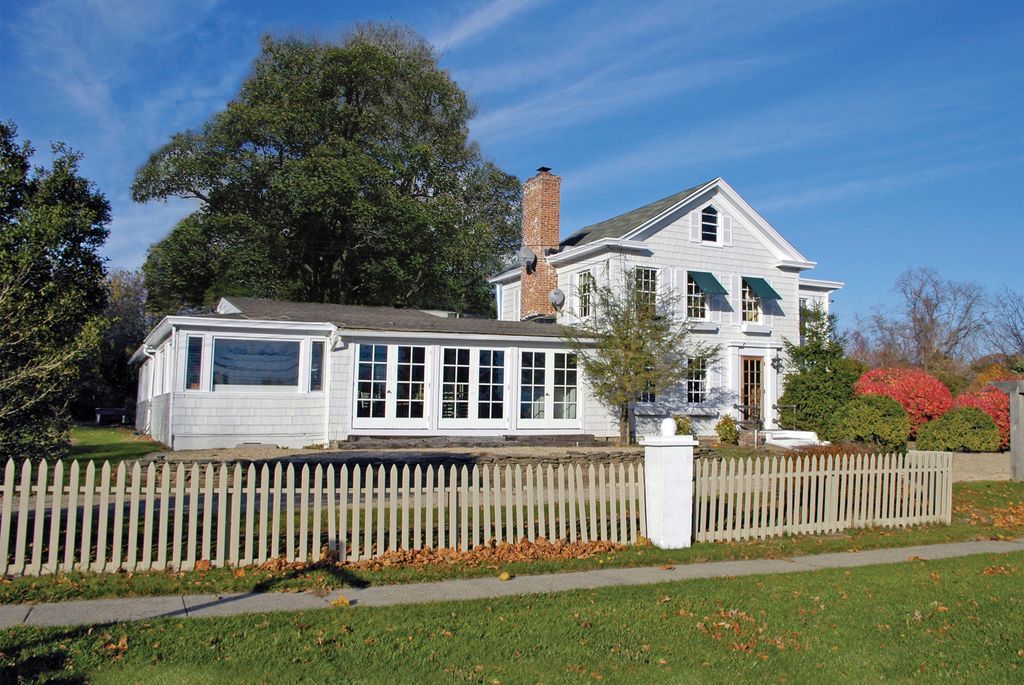 Property photo 1 of 2
