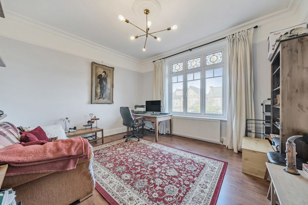 Property photo 1 of 19 Reception