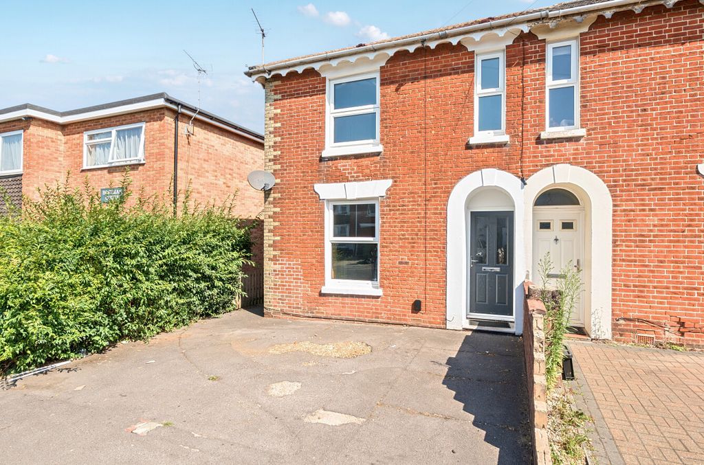 Property photo 1 of 15 1344758-3-68A8461...