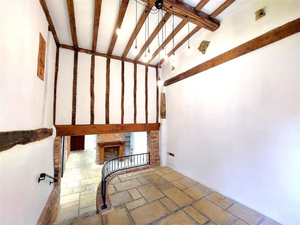Property photo 2 of 13 Shop Unit 58 High Street