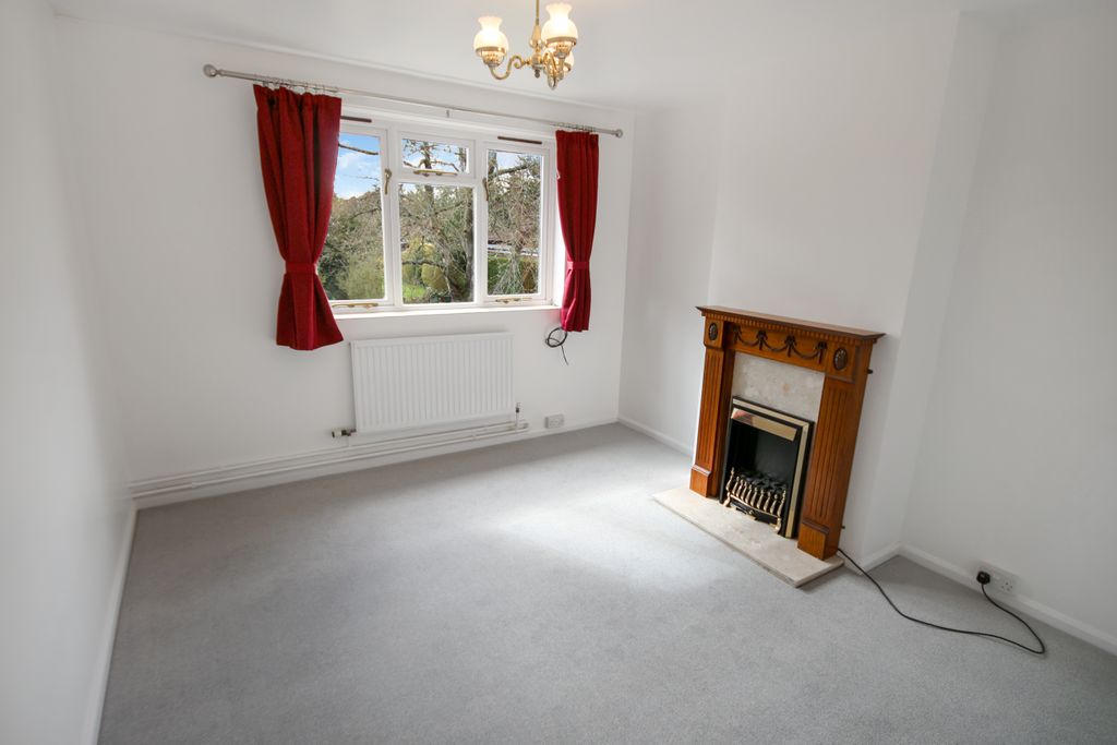 Property photo 2 of 7