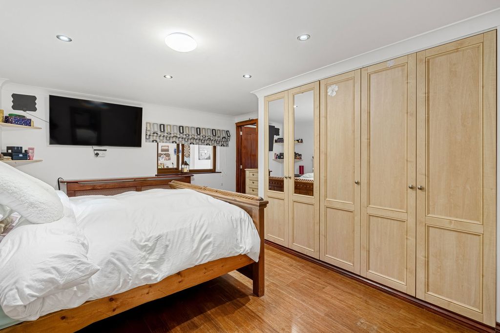 Additional image 18 of 7 bed detached house for saleSt Cleer PL14