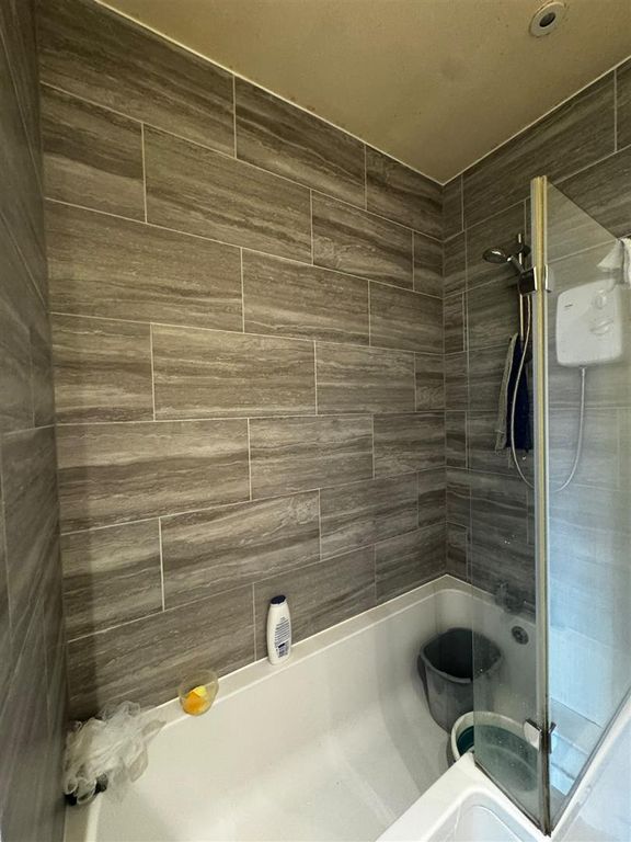Property photo 3 of 5 Bathroom