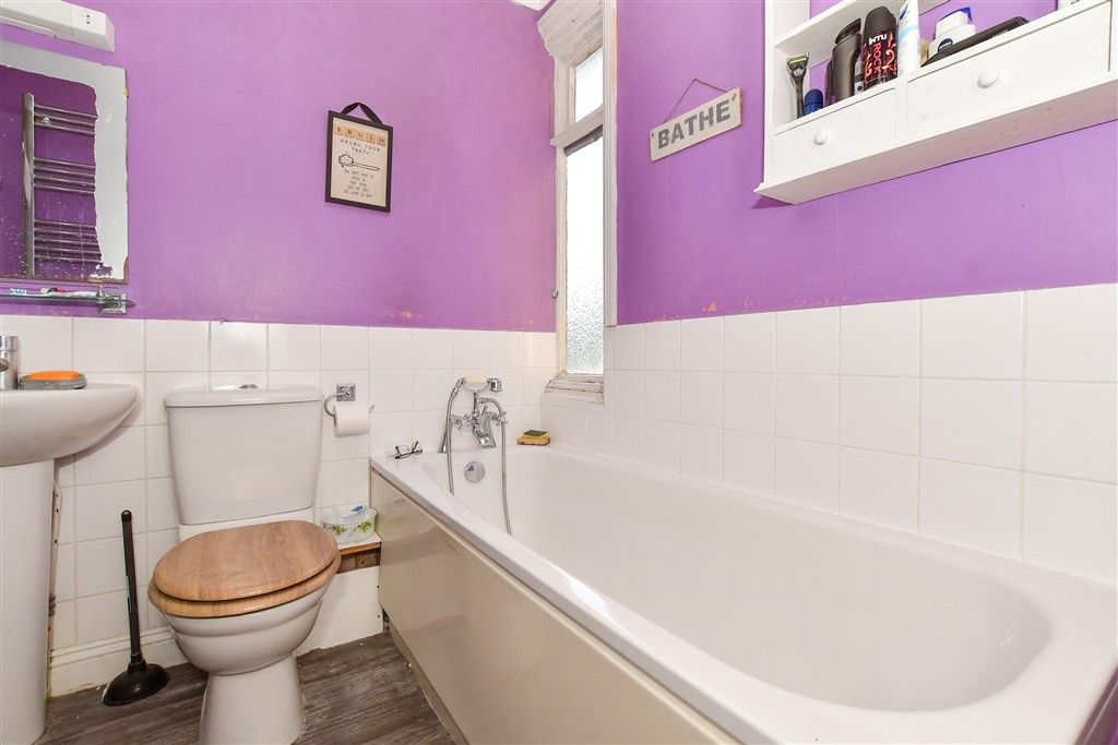 Additional image 16 of 5 bed semi-detached house for saleBeach Road, Littlehampton, West Sussex BN17
