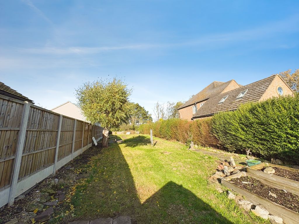 Property photo 3 of 19 9Ef6658d-Img_2549