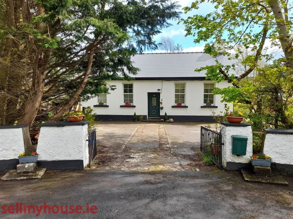 Property photo 1 of 3