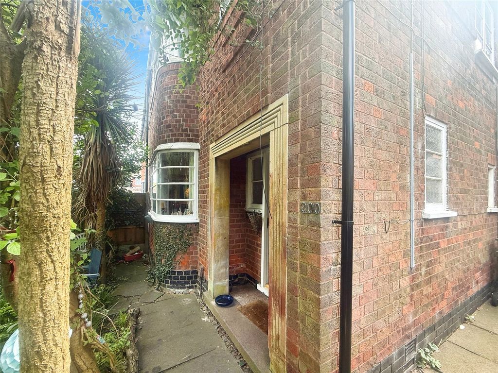 Property photo 2 of 11 Picture 2