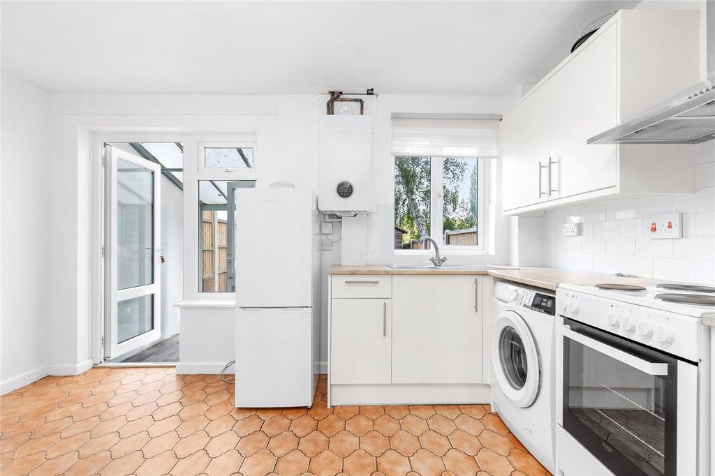 Property photo 3 of 12 Picture No. 01