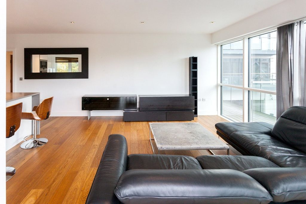Property photo 1 of 16 Picture No. 02