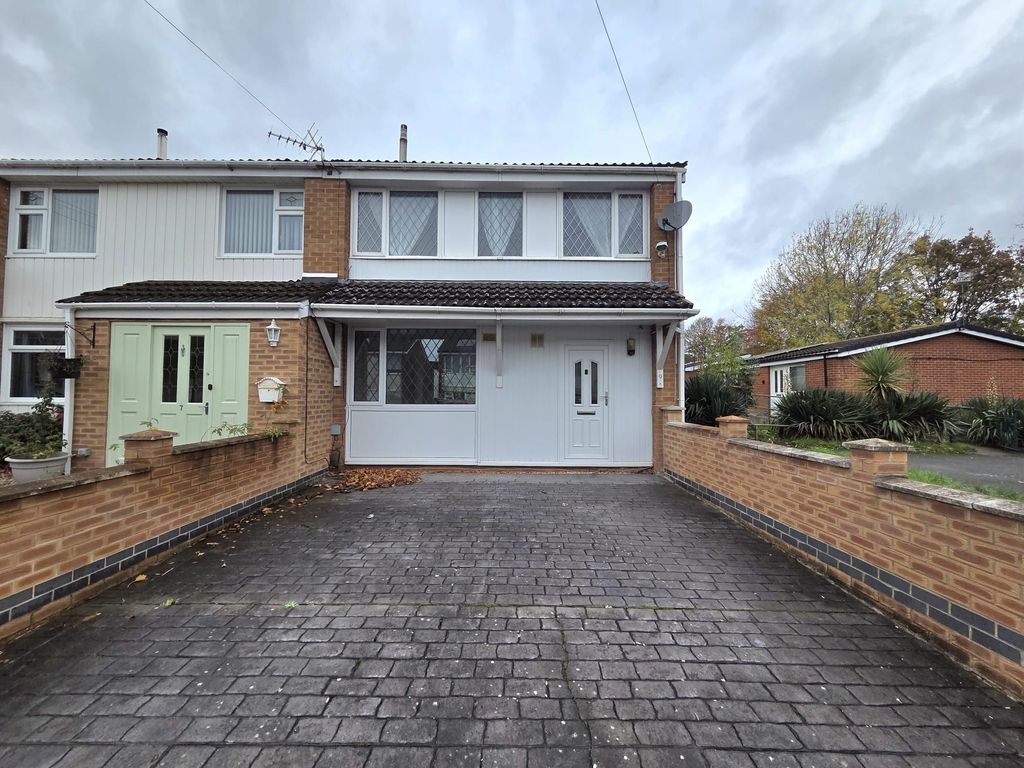 Property photo 1 of 24