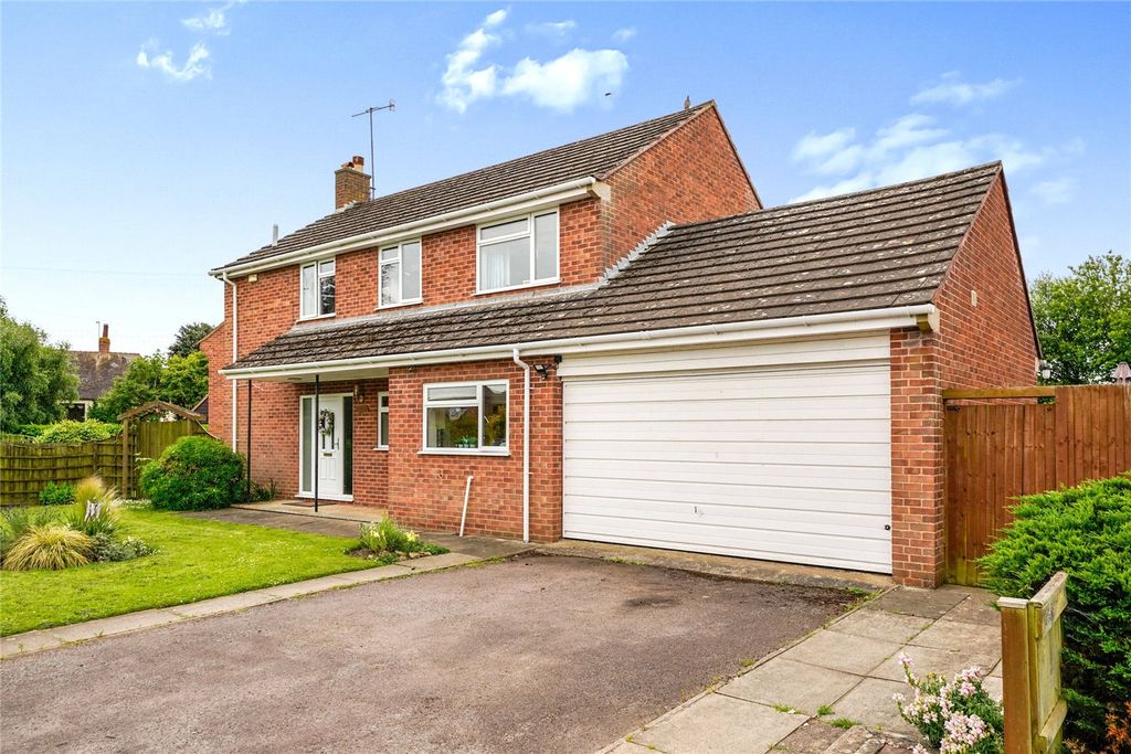 Property photo 1 of 32 Picture No. 02