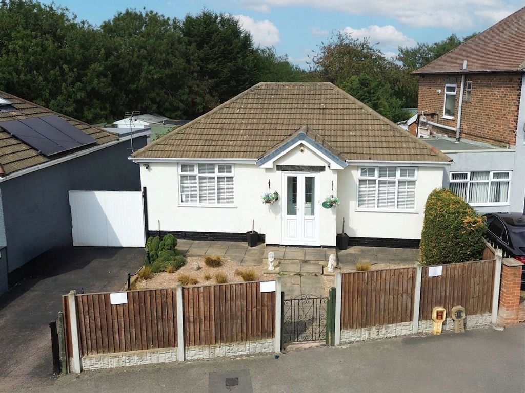 Property photo 1 of 17 Front