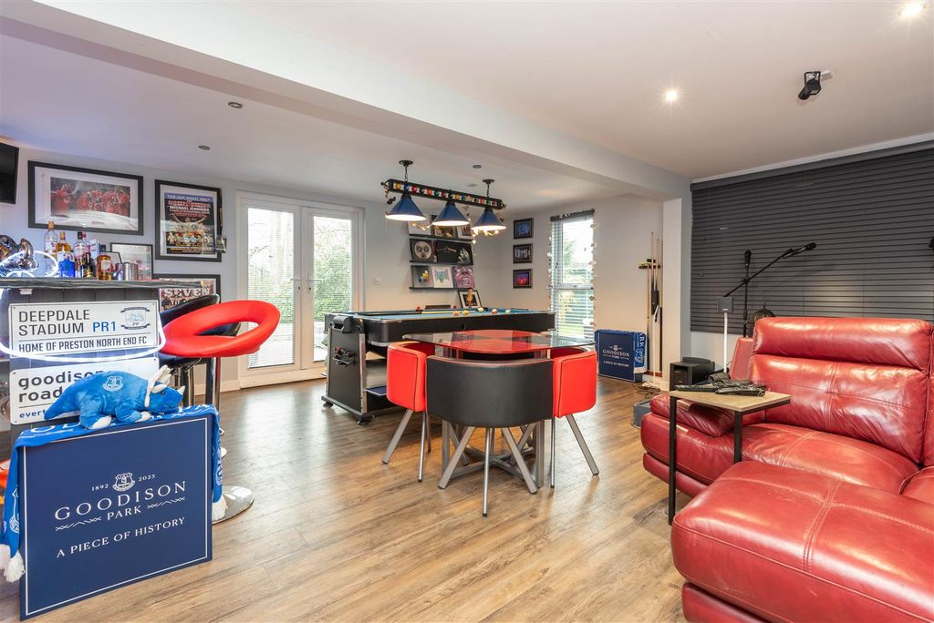 Additional image 12 of 5 bed detached house for saleRoyal Avenue, Leyland PR25