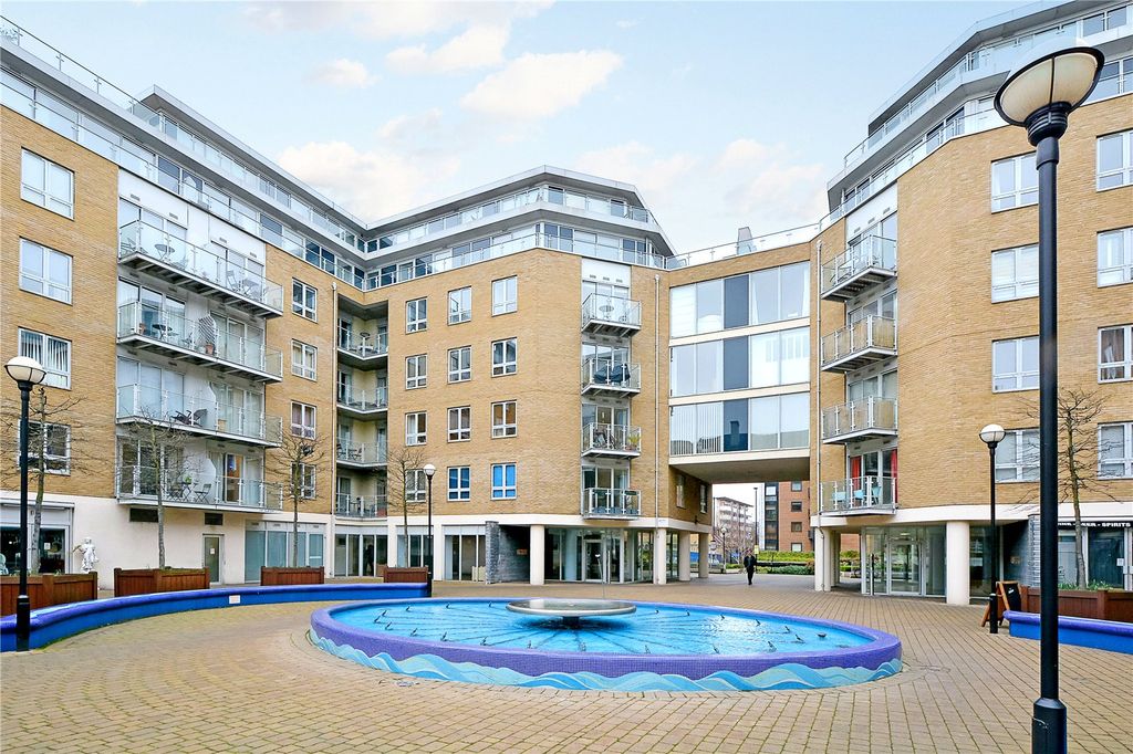 Property photo 1 of 10 Exterior