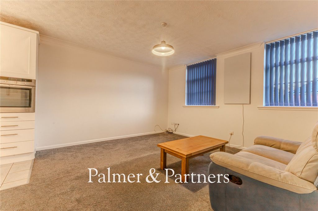 Property photo 2 of 11 Picture No. 05