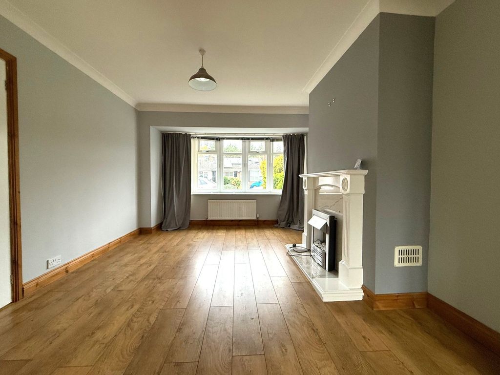 Property photo 2 of 18 Photograph 2