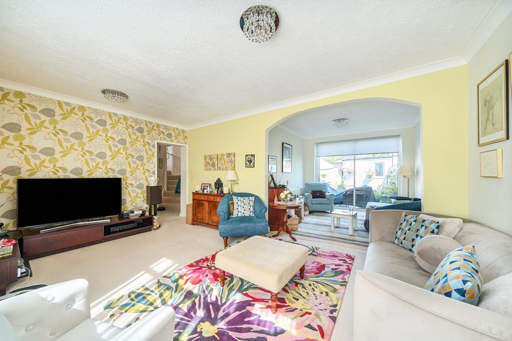 Property photo 2 of 19 1347988-6-68B97F0...