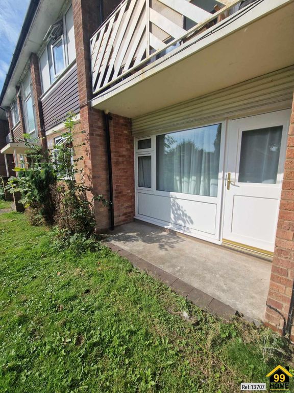 Property photo 1 of 7 Photo 0