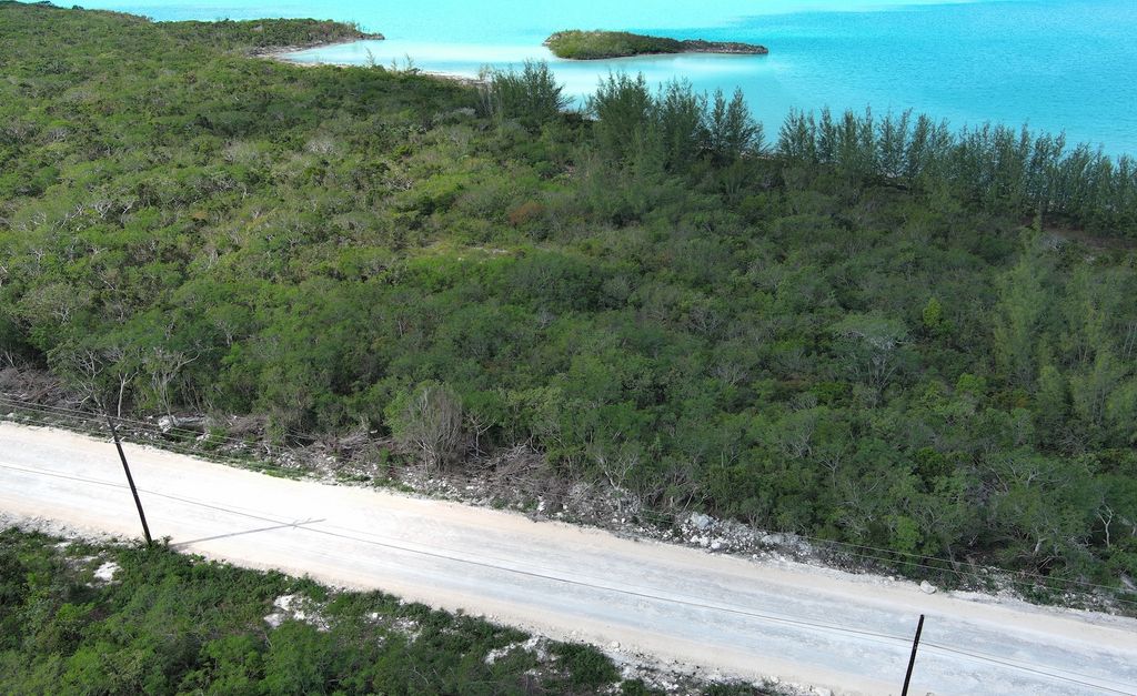 Property photo 2 of 9