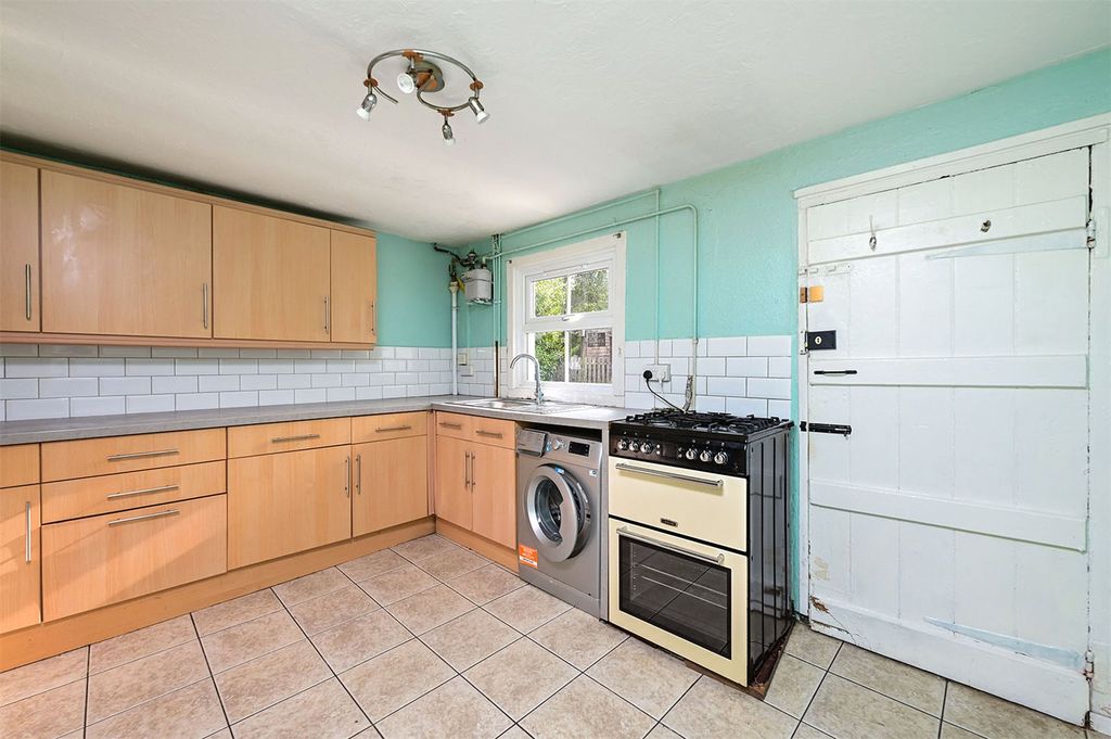 Property photo 3 of 13 Picture No. 10