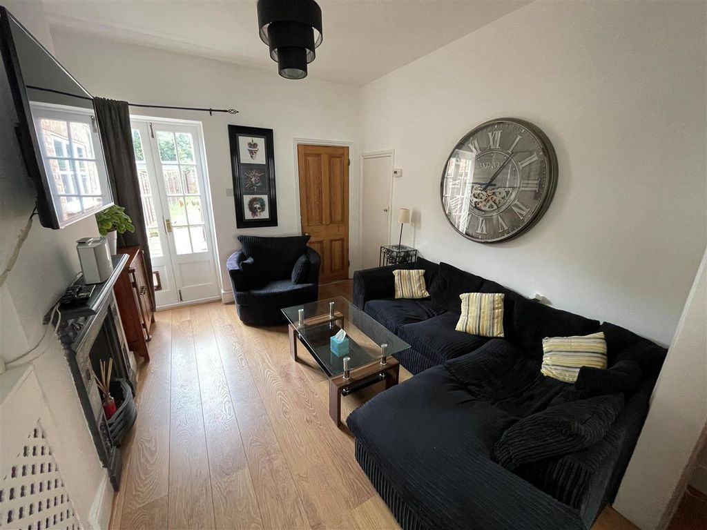 Property photo 2 of 9 9.Jpg