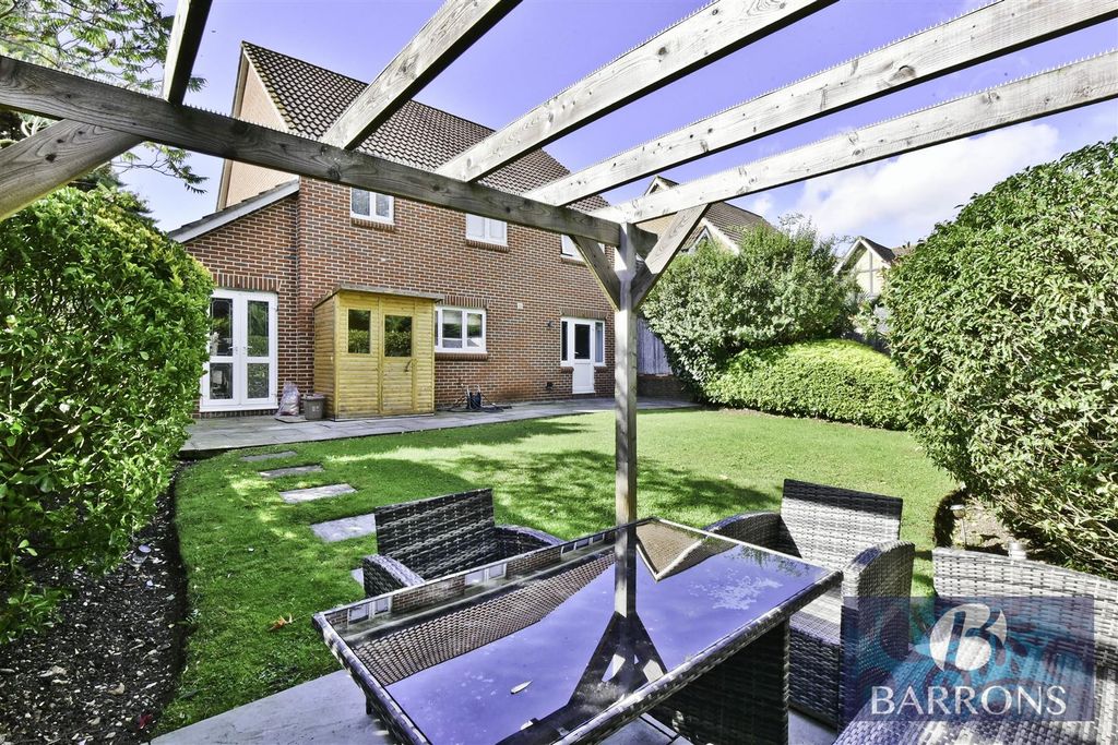 Property photo 3 of 21