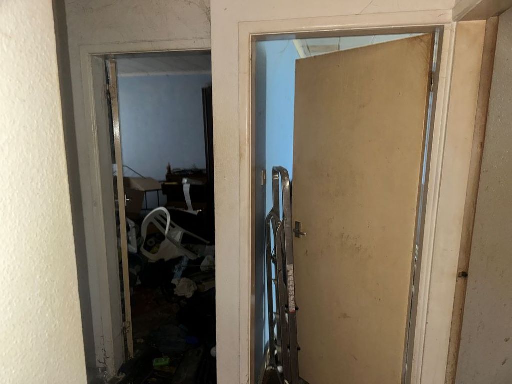 Property photo 3 of 7