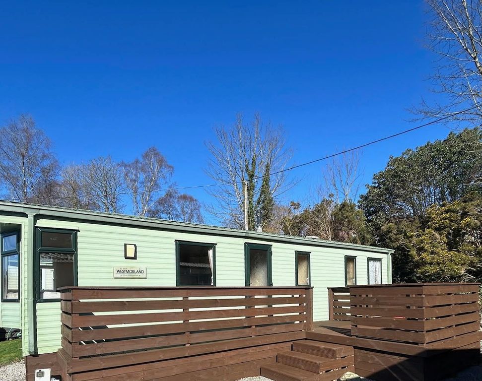 Property photo 2 of 13