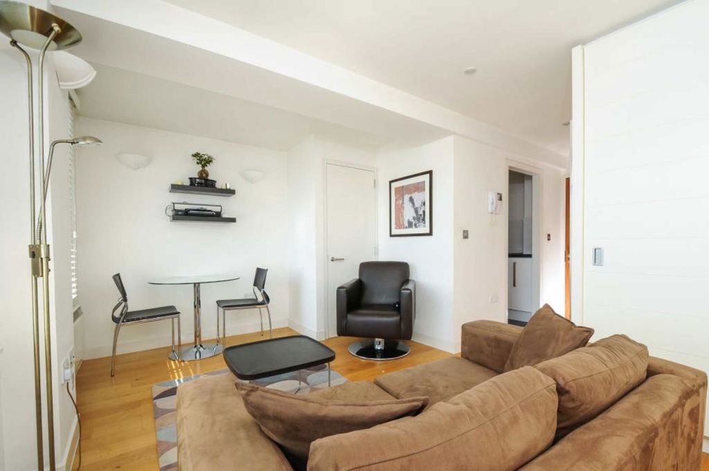 Property photo 3 of 4