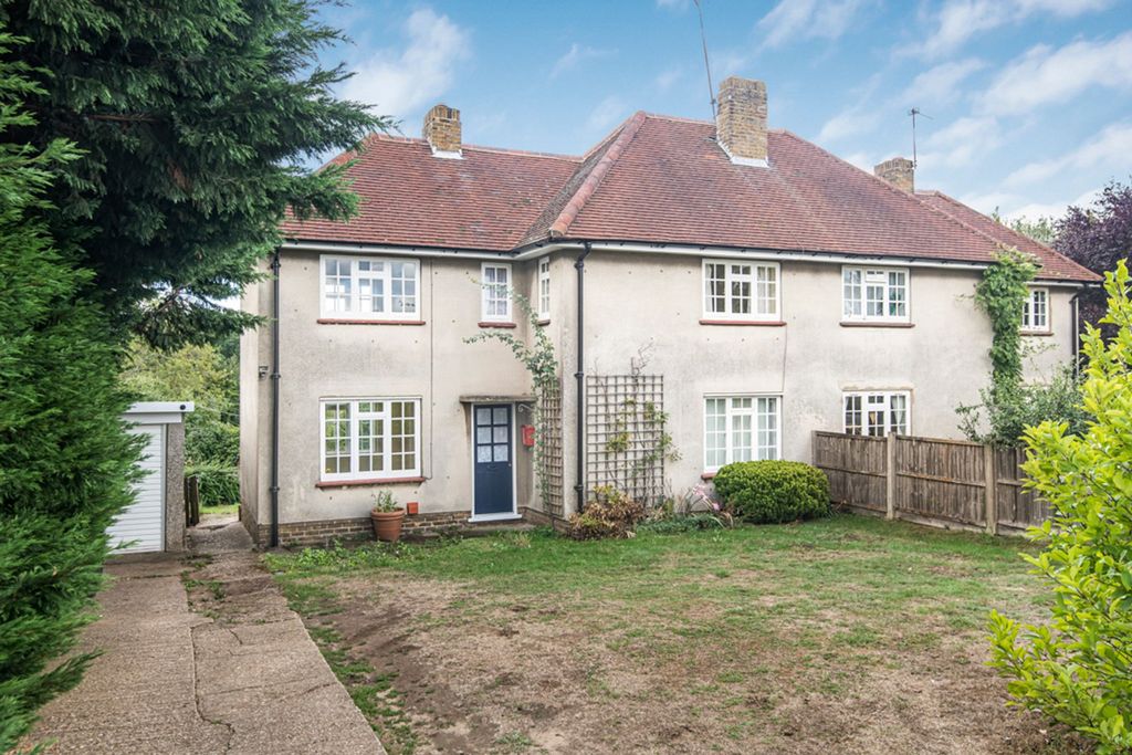 Property photo 1 of 26