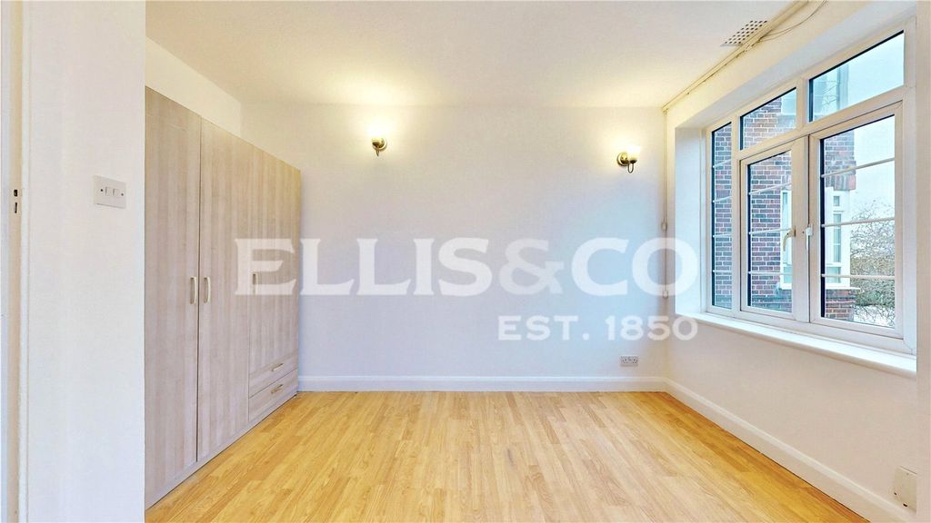 Property photo 3 of 12 Picture No. 05