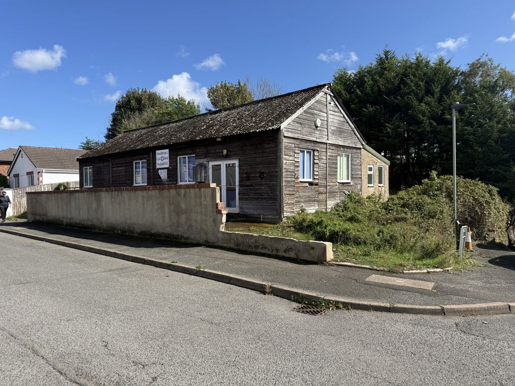 Property photo 1 of 4