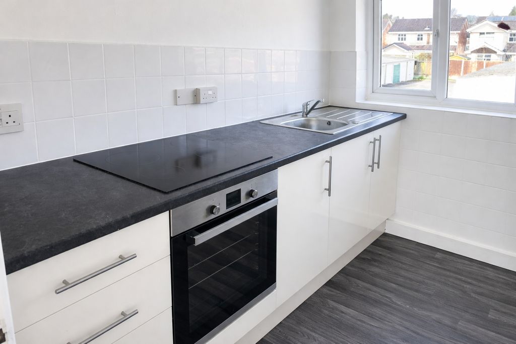 Property photo 3 of 14 Picture No. 26