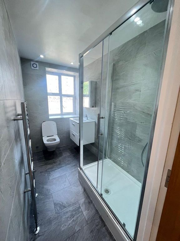 Property photo 3 of 8 Photo 3