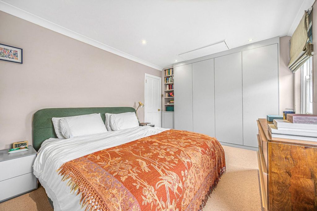 Property photo 1 of 25 73 Bellenden Road - 7.Jpeg