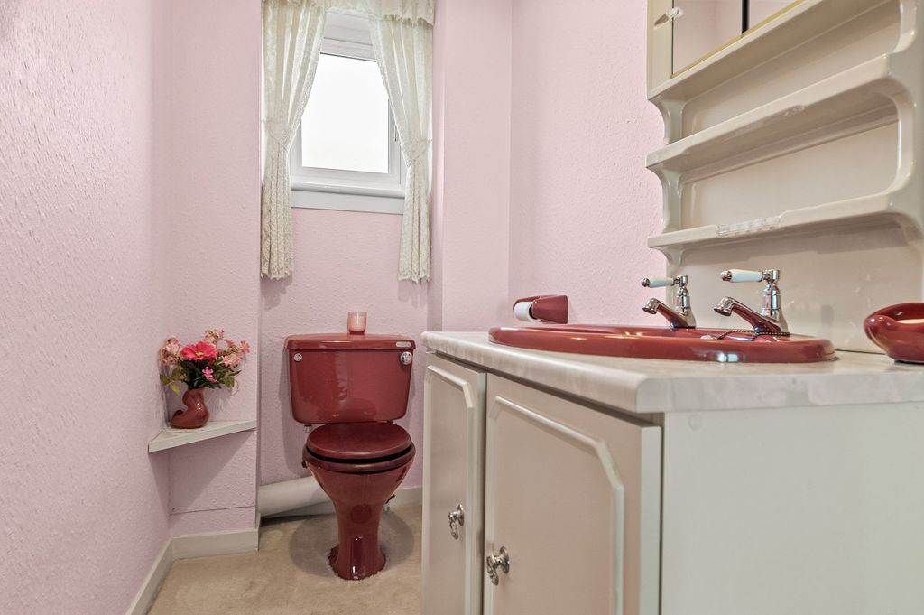 Additional image 7 of 3 bed detached house for saleCochrane Crescent, Alva FK12