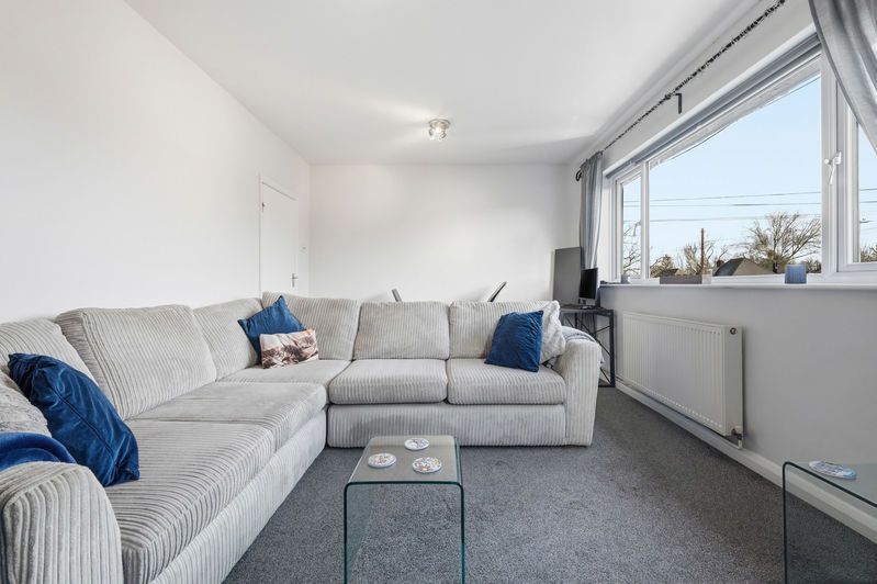 Property photo 3 of 11 Photo 13