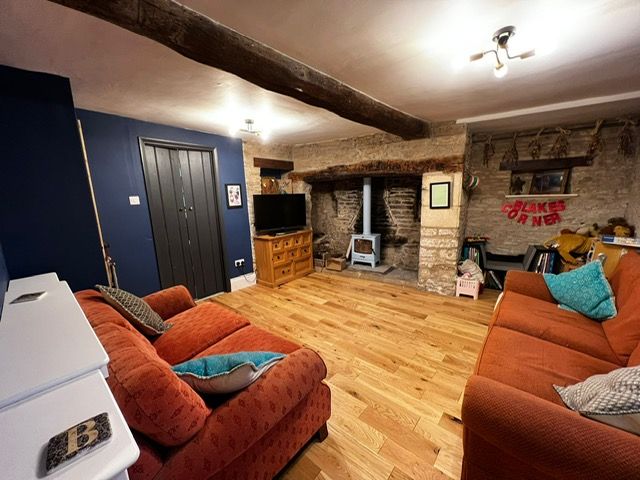 Property photo 1 of 1 Sitting Room