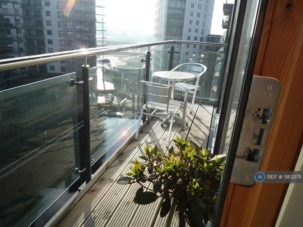 Property photo 2 of 12 Balcony