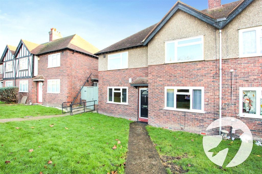 Property photo 1 of 14 Picture No. 11