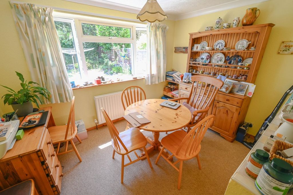 Property photo 3 of 15