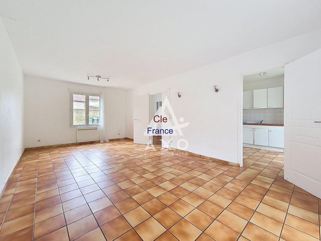 Property photo 3 of 16