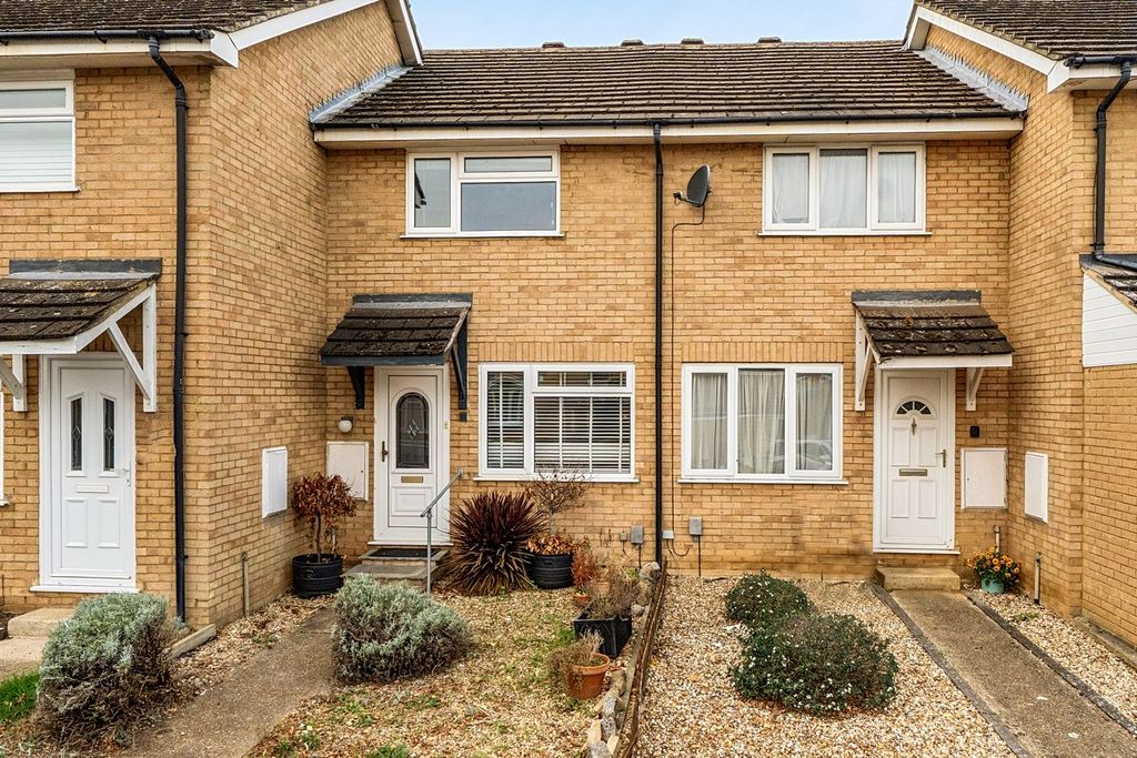 Property photo 1 of 12